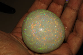 Super Brazilian Extra Crystal Opal – 650 Carats
