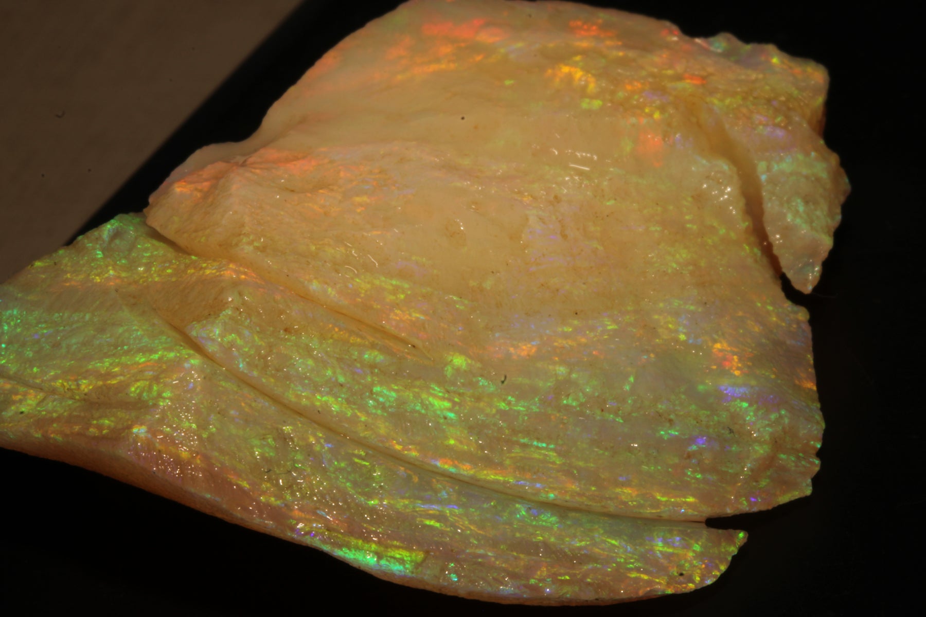 Brazilian Green Opal – Carving Type, 150 Carats