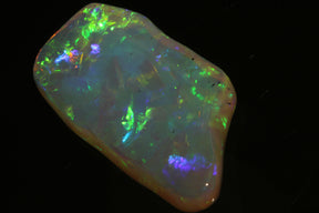 3D Crystal Opal – Free-Form Cut