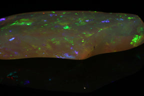 3D Crystal Opal – Free-Form Cut