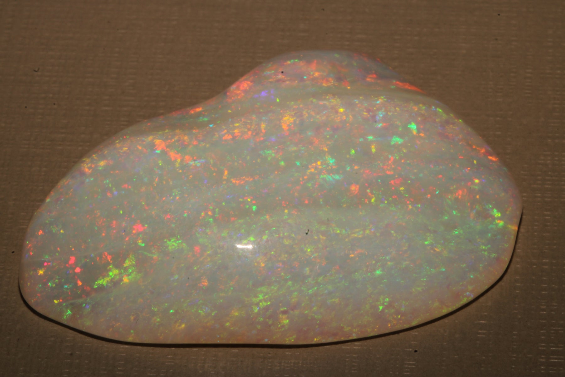 Saturated Brazilian Opal with Ribbon Pattern – Boi Morto Mine